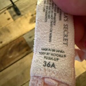 Victoria's Secret Push-Up Bra 36A